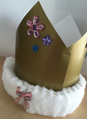 Queen's 90th Birthday Crown Make